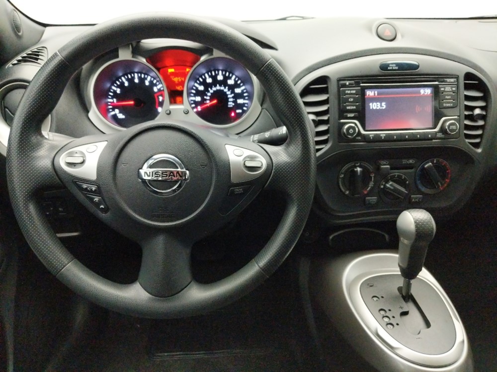 2016 Nissan JUKE - Driver Dash