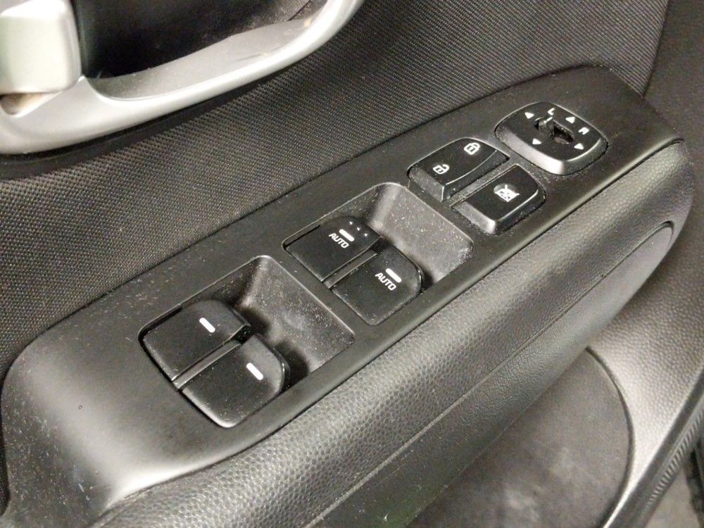 2015 Kia Soul - Driver Power Windows/Lock Control
