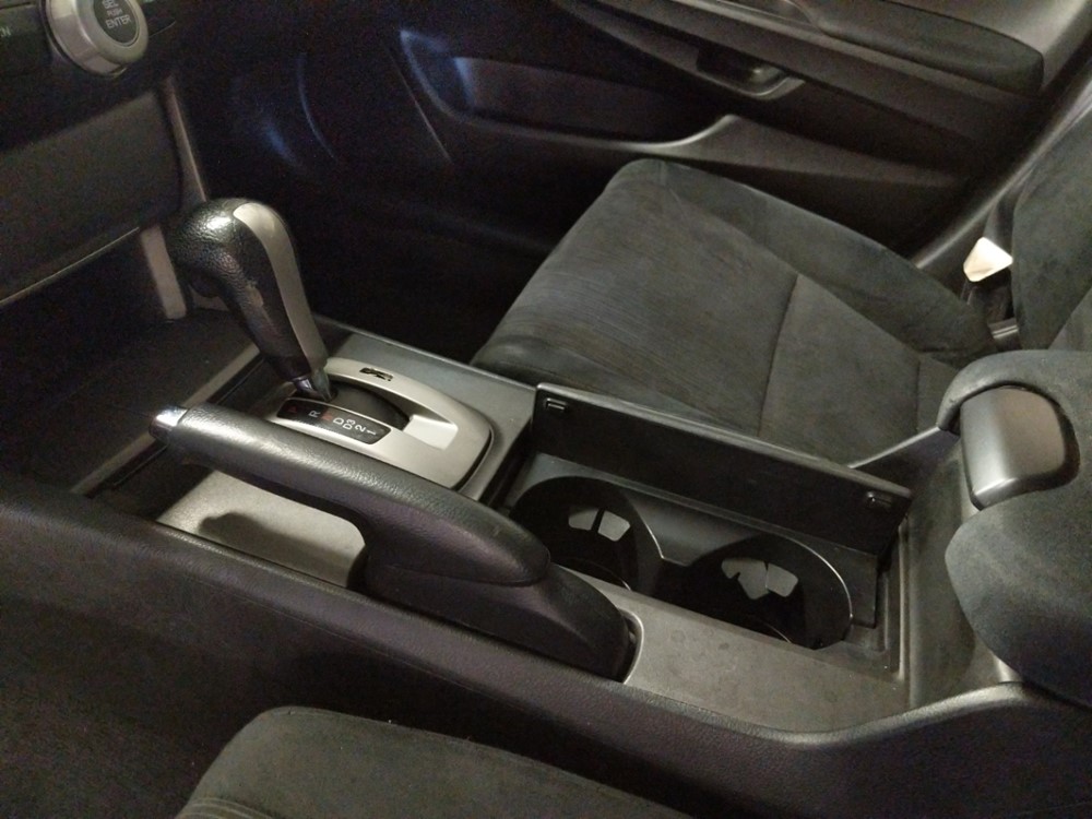 2012 Honda Accord - Center Console/Cup Holders