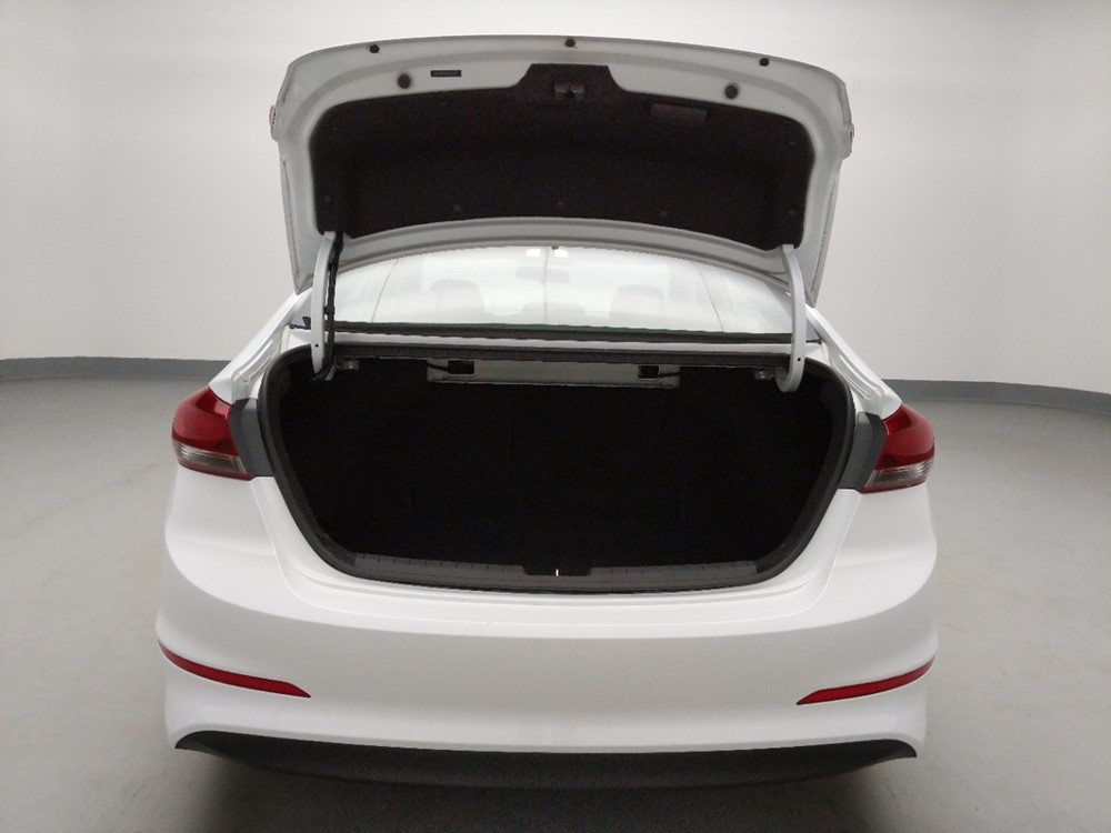 2018 Hyundai Elantra - Trunk