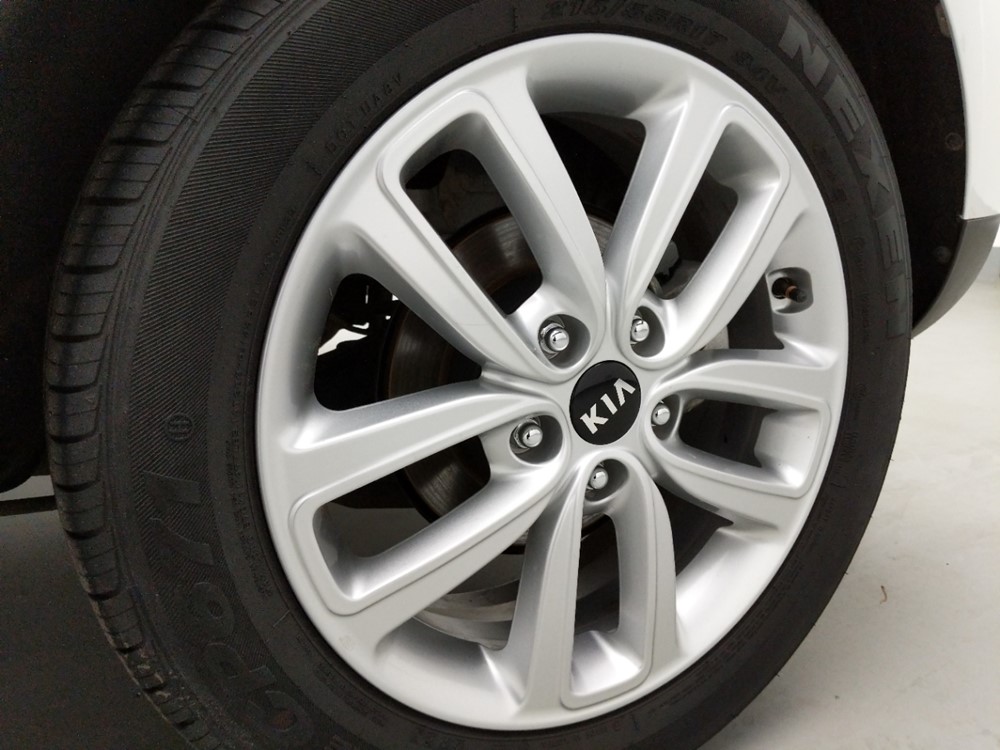 2018 Kia Soul - Wheel
