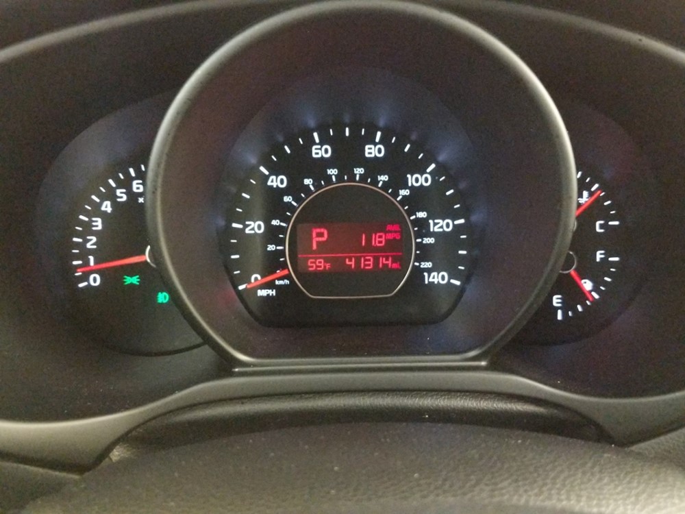 2018 Kia Soul - Odometer Close Up