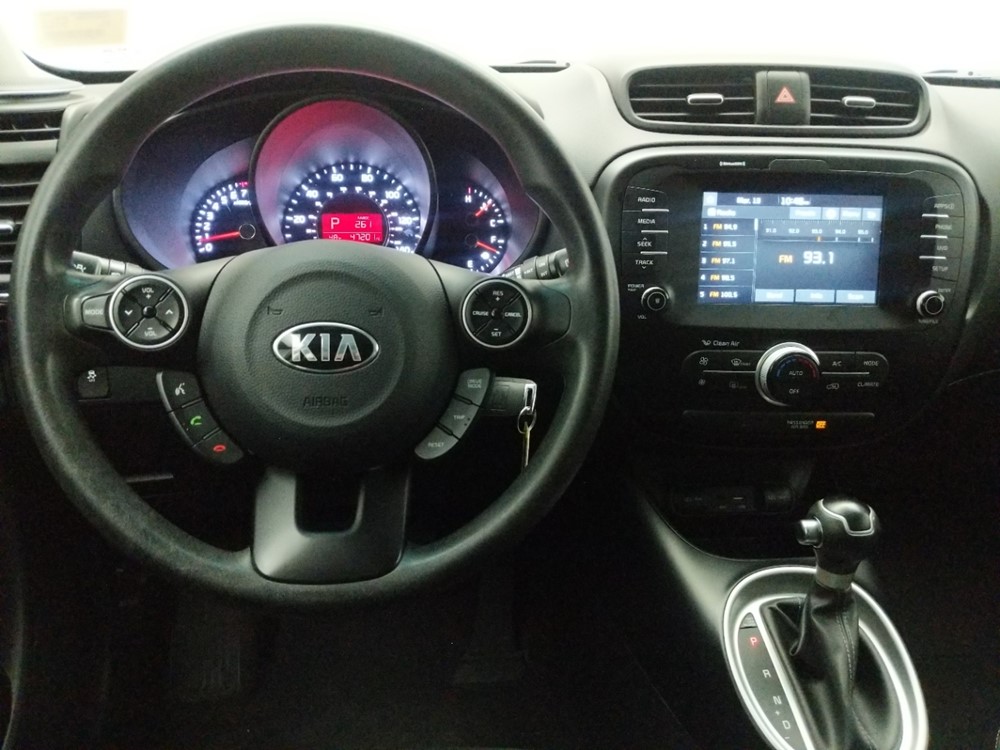 2018 Kia Soul - Driver Dash