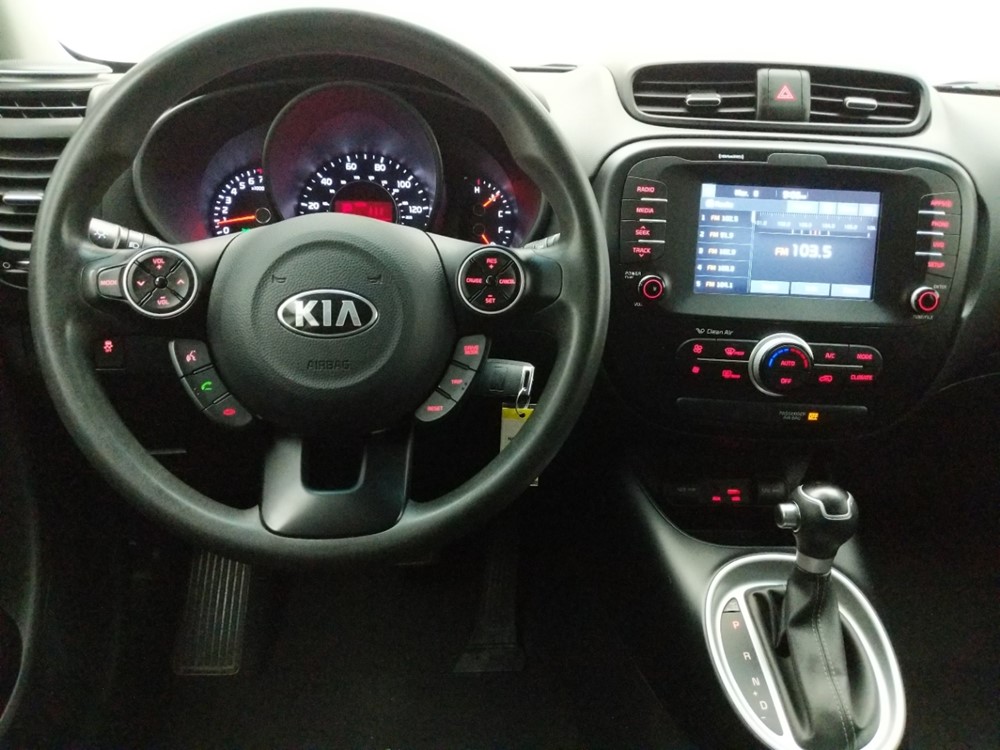 2018 Kia Soul - Driver Dash