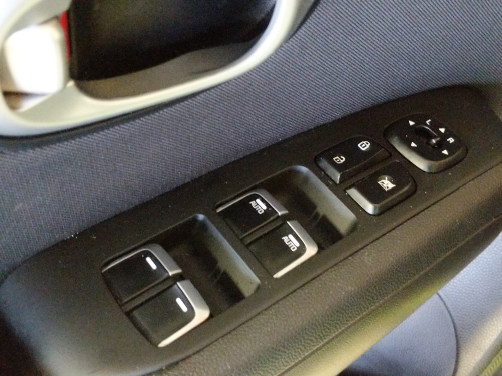 2018 Kia Soul - Driver Power Windows/Lock Control