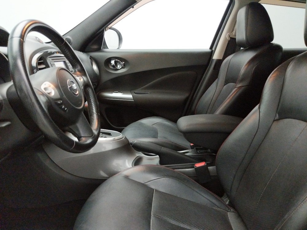 2012 Nissan JUKE - Driver Front Seat