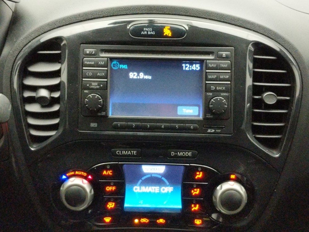 2012 Nissan JUKE - Stereo Package