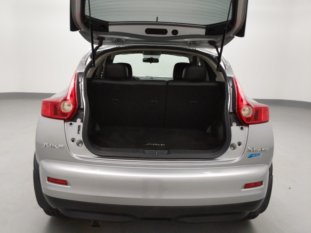 2012 Nissan JUKE - Trunk