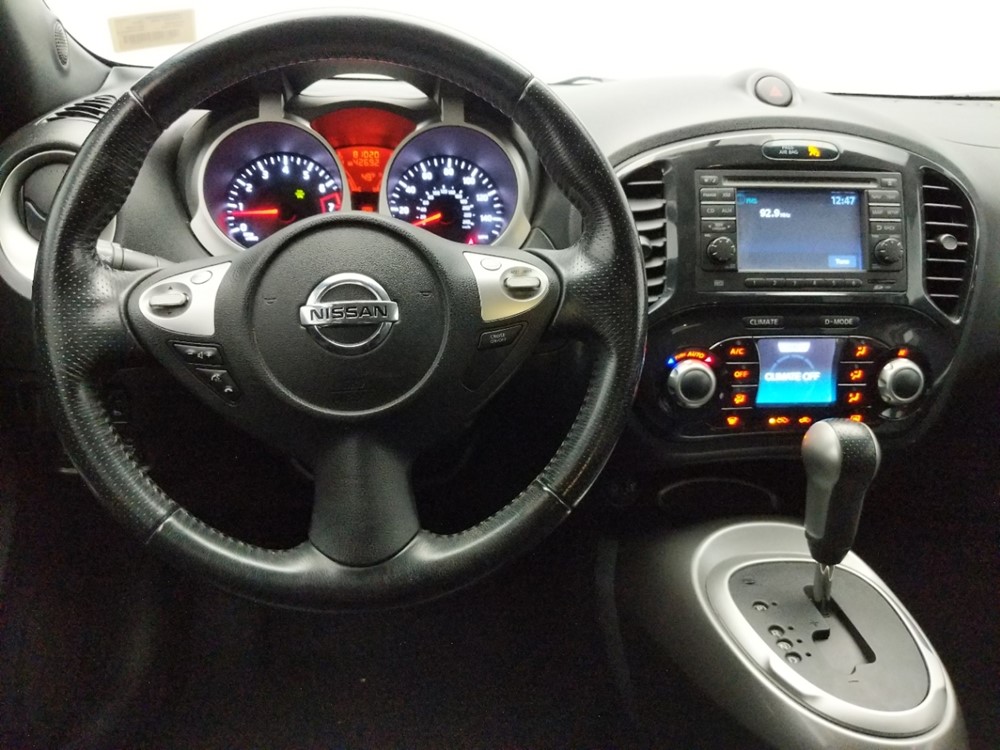 2012 Nissan JUKE - Driver Dash