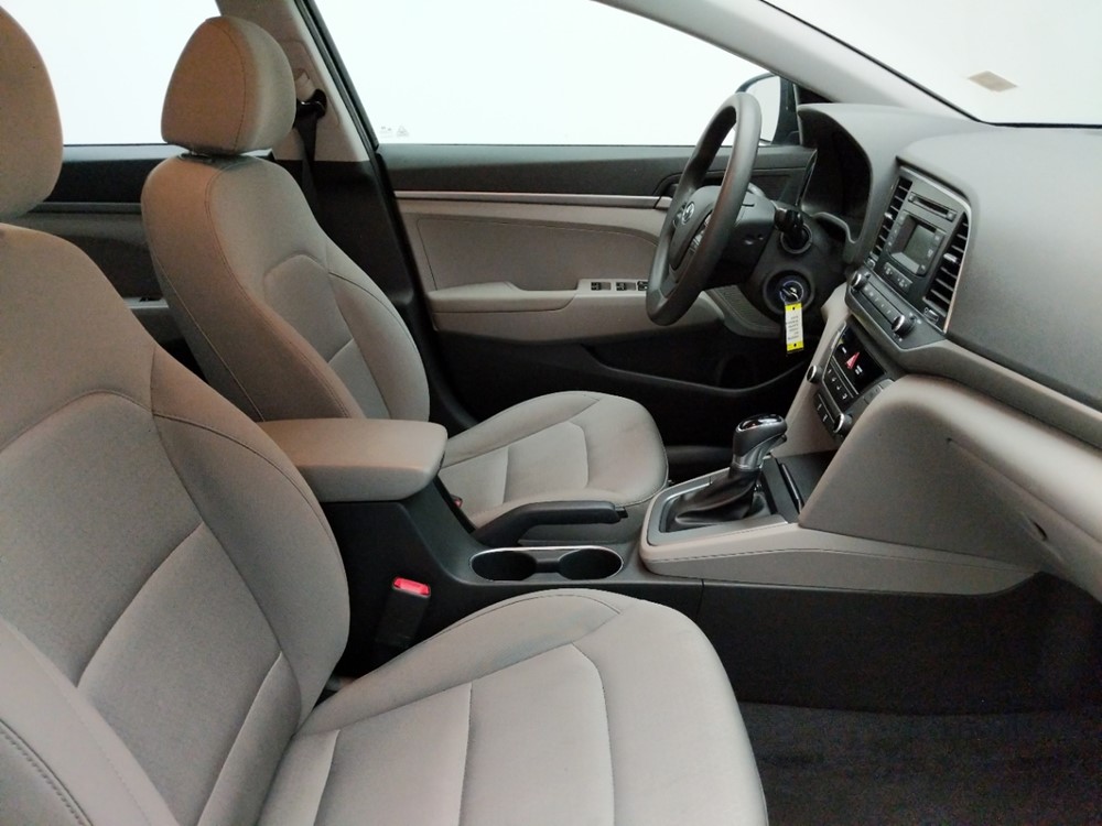 2017 Hyundai Elantra - Passenger Front Seat