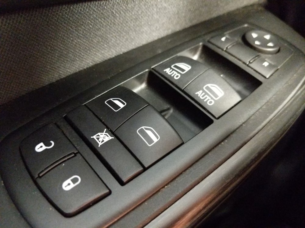 2014 Jeep Cherokee - Driver Power Windows/Lock Control