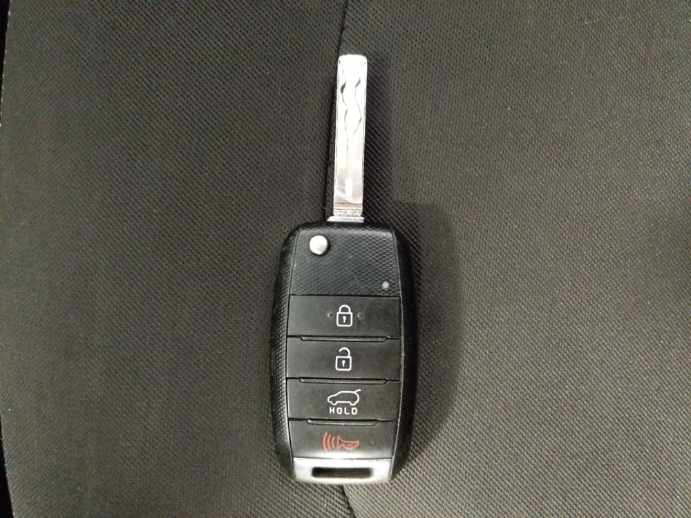 2016 Kia Soul - Keys