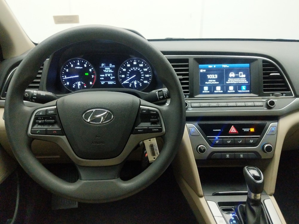 2017 Hyundai Elantra - Driver Dash