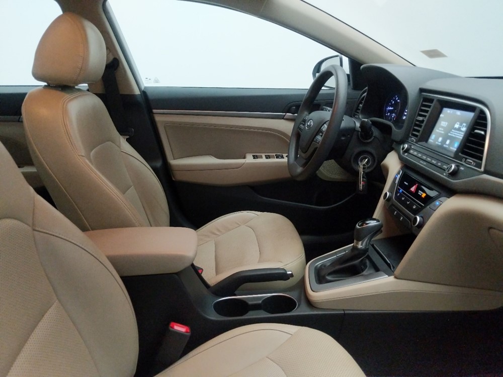 2017 Hyundai Elantra - Passenger Front Seat