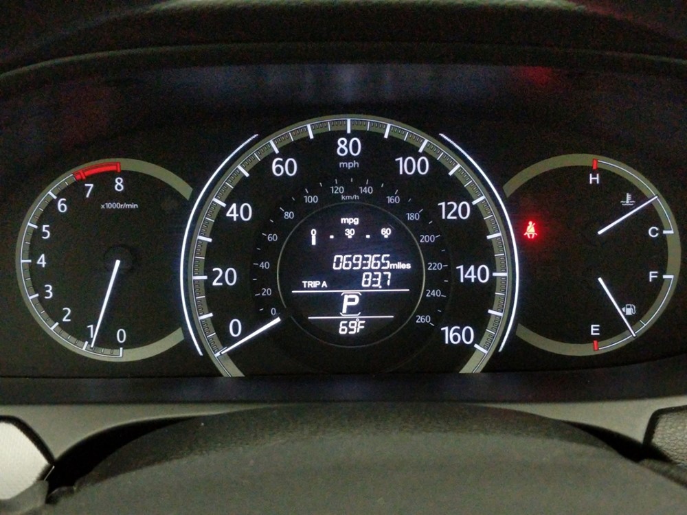 2015 Honda Accord - Odometer Close Up