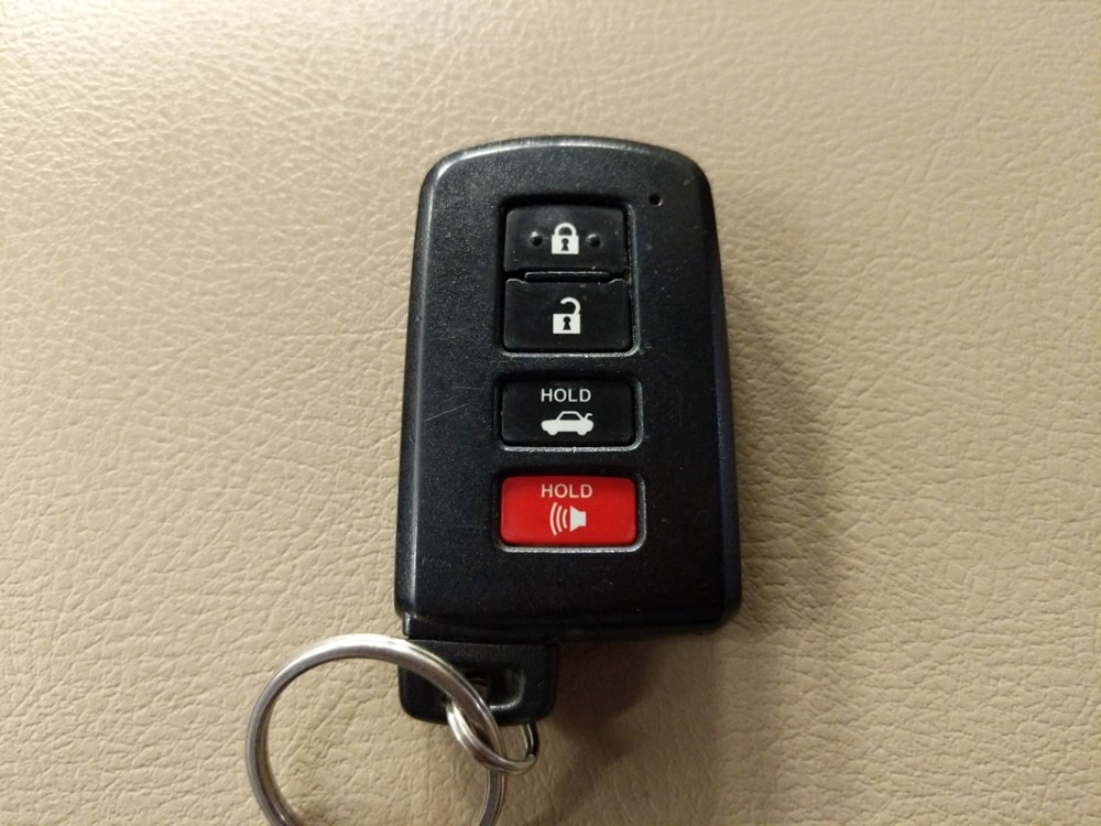 2012 Toyota Camry - Keys
