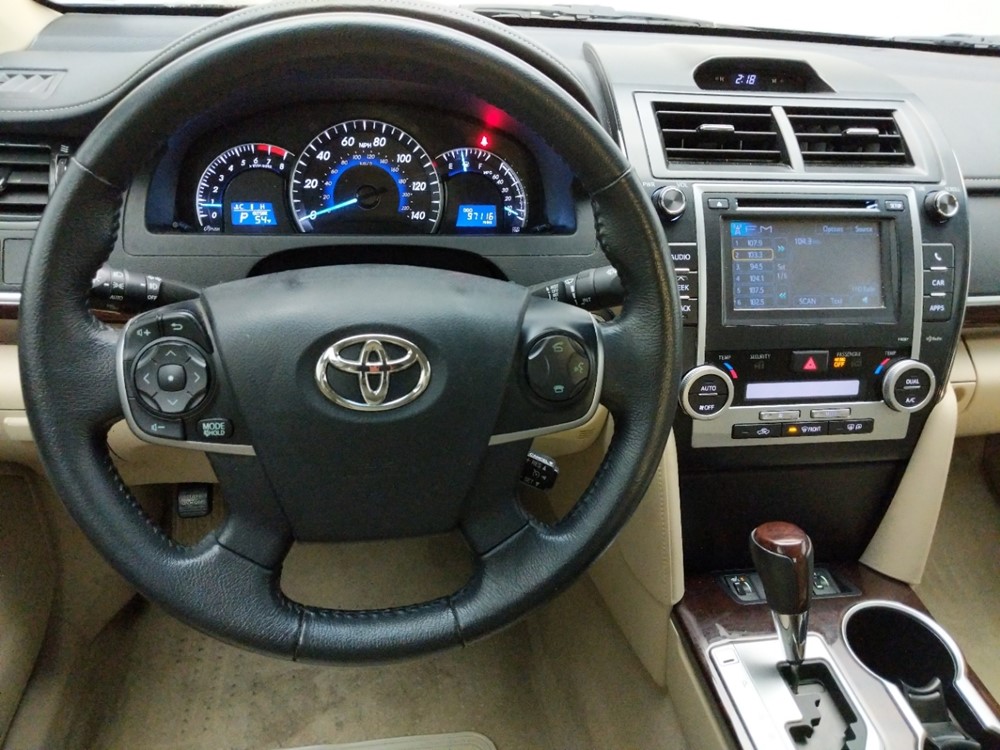 2012 Toyota Camry - Driver Dash