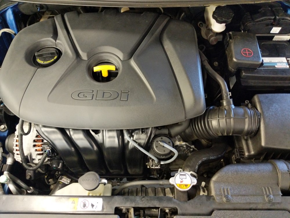 2015 Kia Forte - Engine