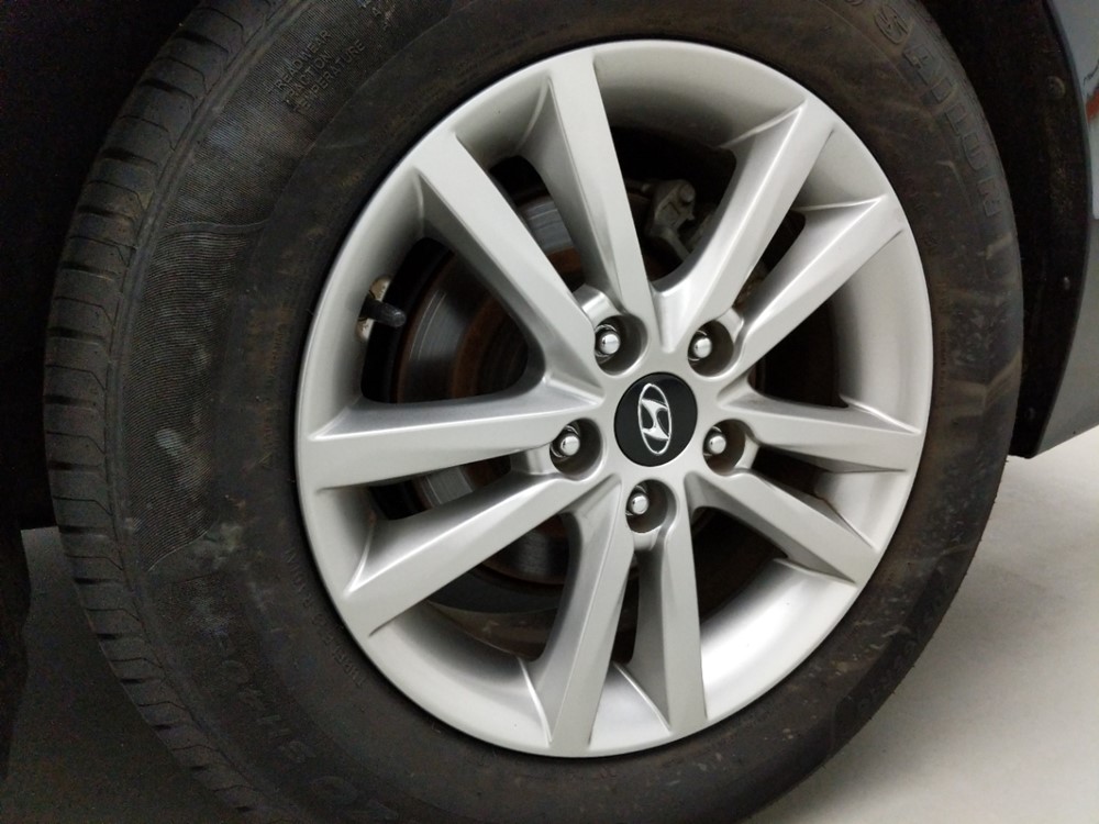 2015 Hyundai Sonata - Wheel