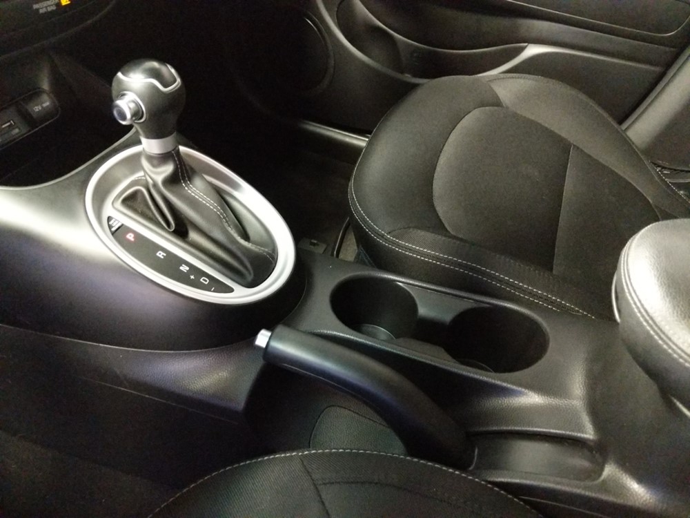 2018 Kia Soul - Center Console/Cup Holders