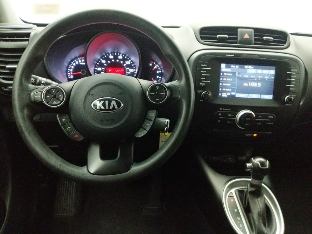 2018 Kia Soul - Driver Dash