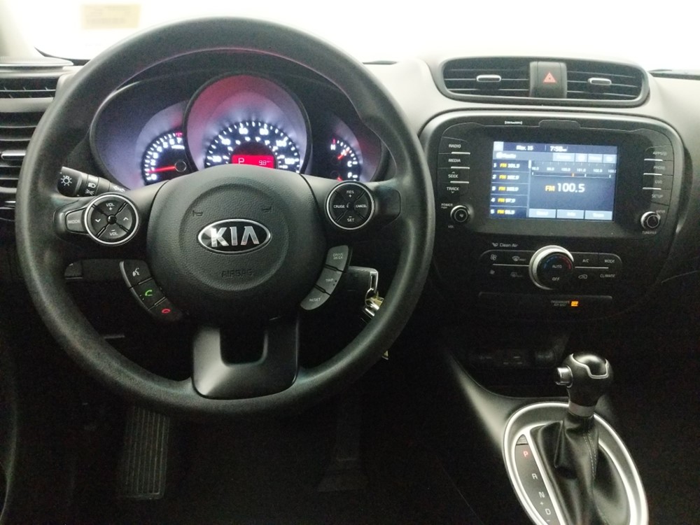 2018 Kia Soul - Driver Dash