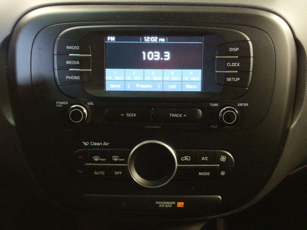 2017 Kia Soul - Stereo Package