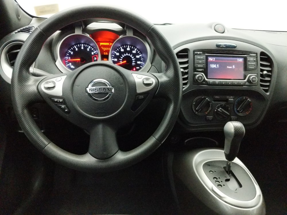 2017 Nissan JUKE - Driver Dash