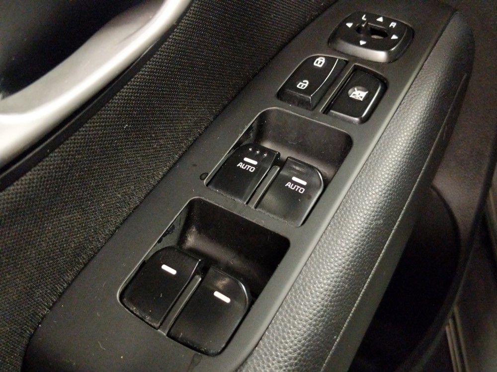 2016 Kia Soul - Driver Power Windows/Lock Control