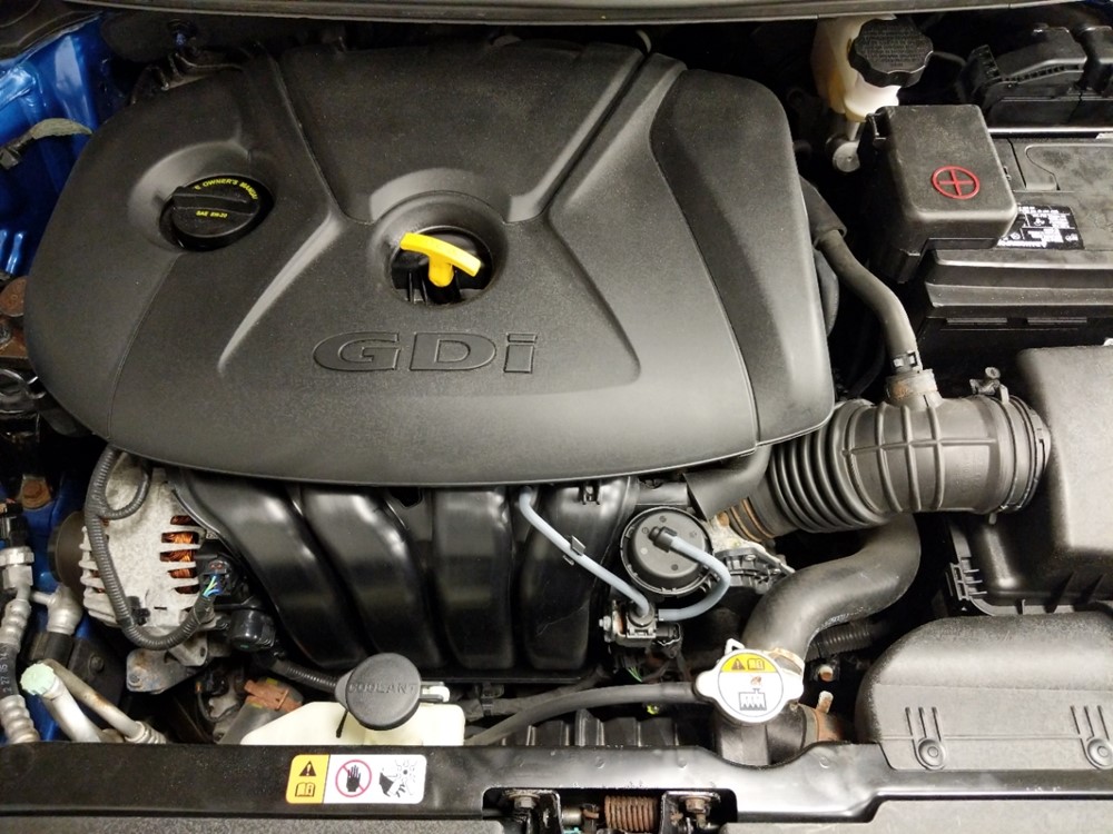 2015 Kia Forte - Engine