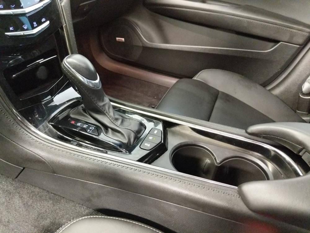 2016 Cadillac ATS - Center Console/Cup Holders