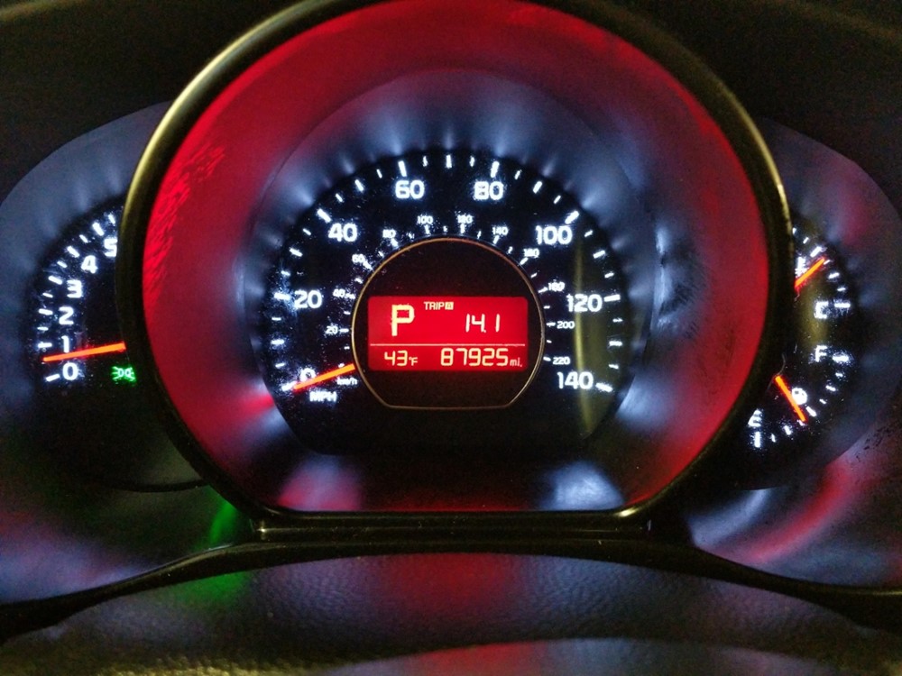 2016 Kia Soul - Odometer Close Up