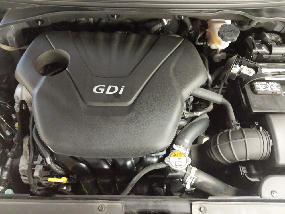 2017 Hyundai Veloster - Engine
