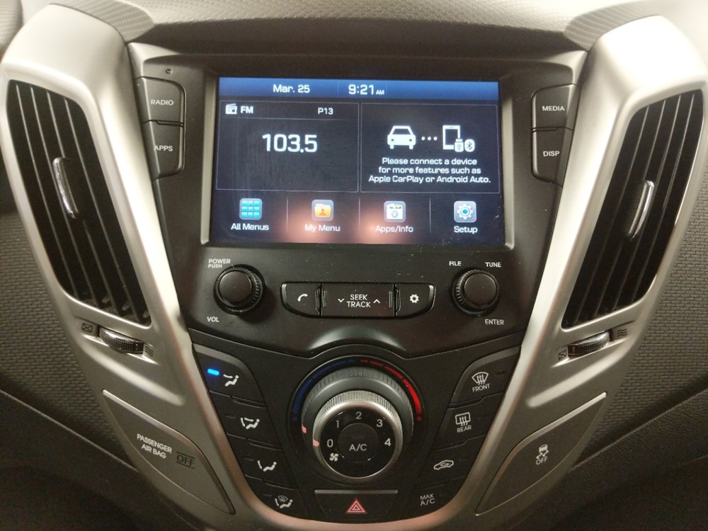 2017 Hyundai Veloster - Stereo Package