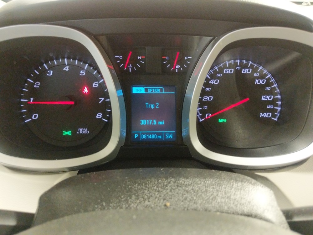 2017 Chevrolet Equinox - Odometer Close Up