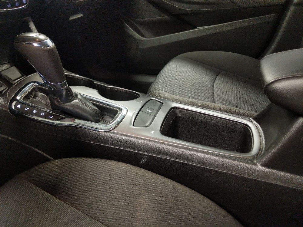 2017 Chevrolet Cruze - Center Console/Cup Holders