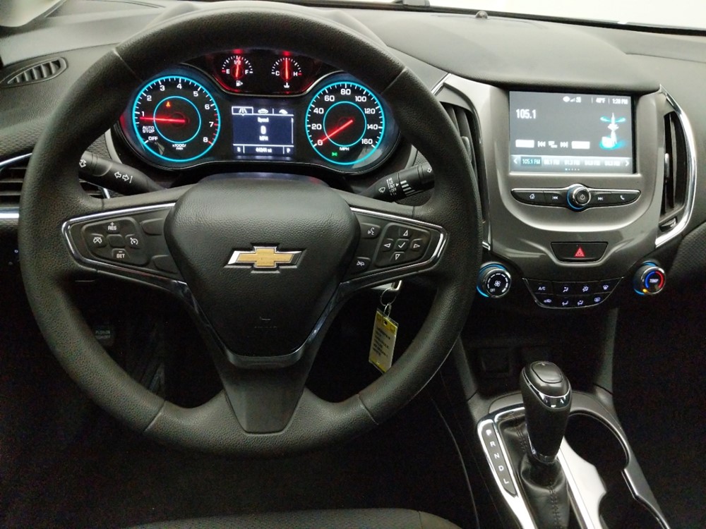 2017 Chevrolet Cruze - Driver Dash