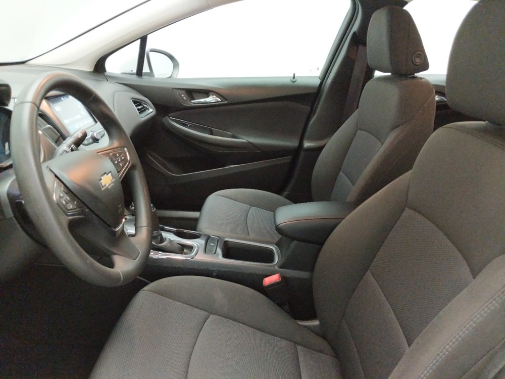 2017 Chevrolet Cruze - Driver Front Seat