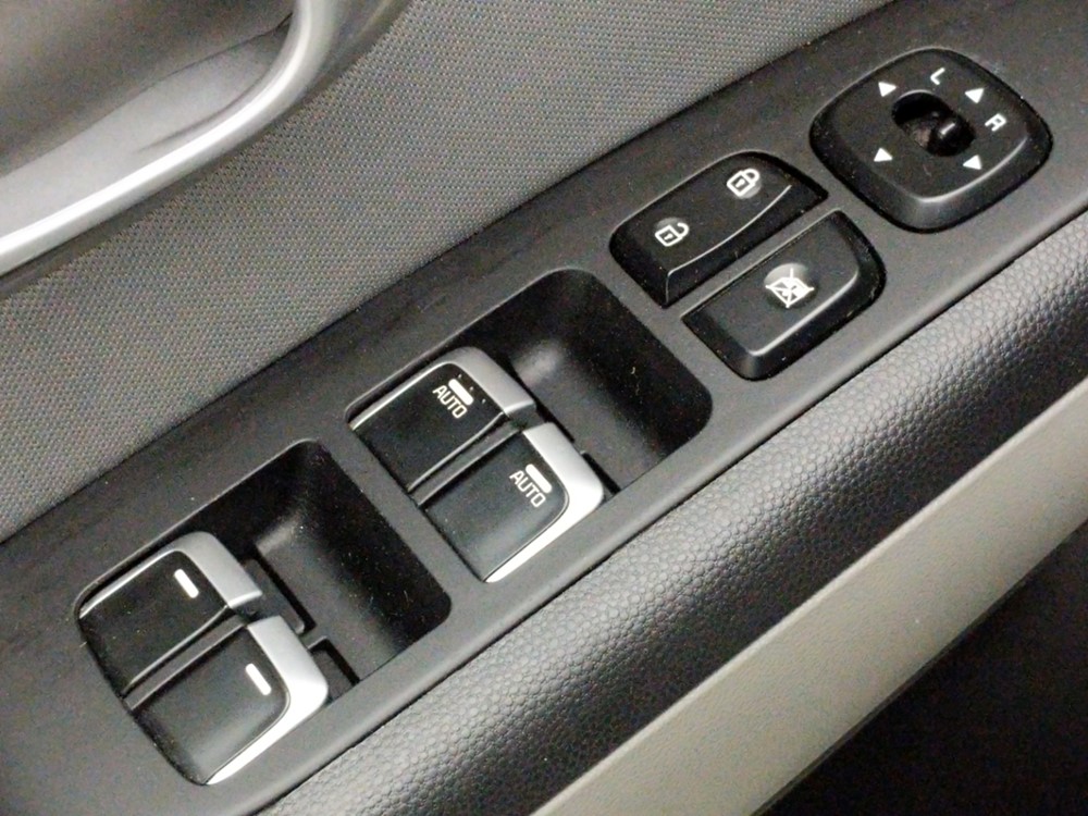 2017 Kia Soul - Driver Power Windows/Lock Control