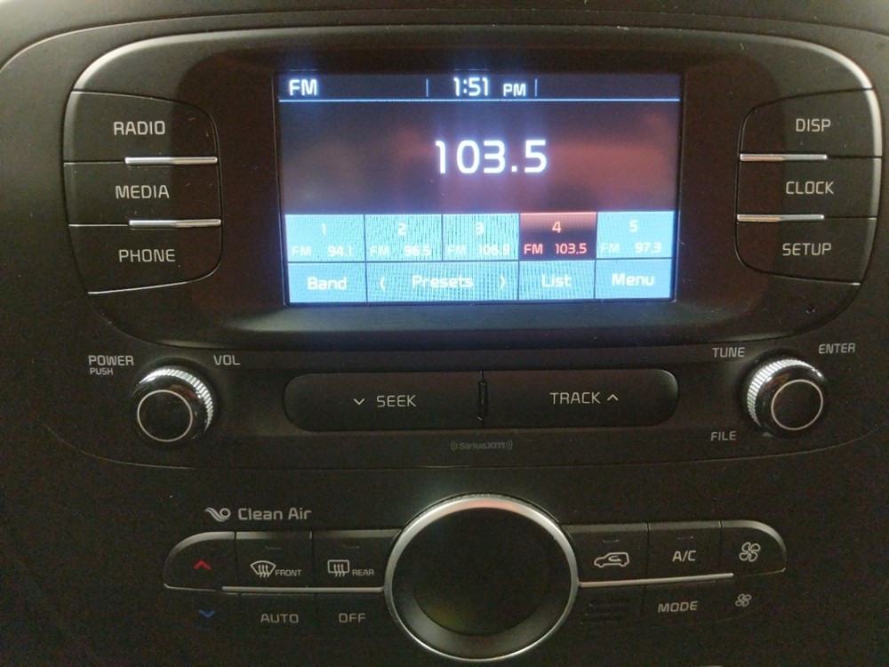 2017 Kia Soul - Stereo Package