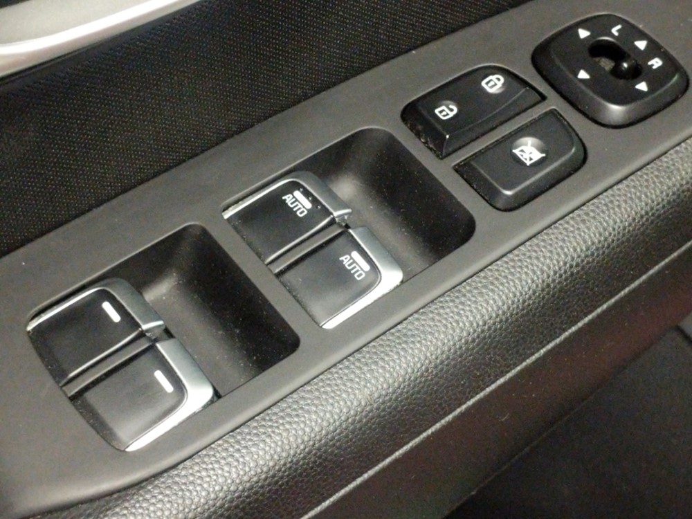 2017 Kia Soul - Driver Power Windows/Lock Control