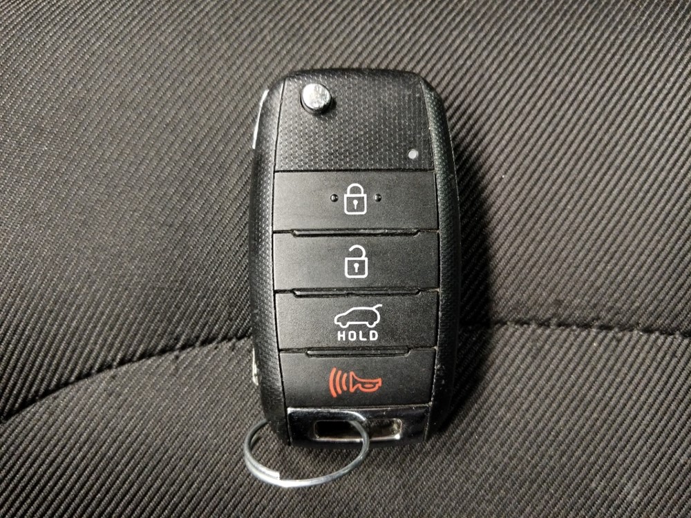 2017 Kia Soul - Keys