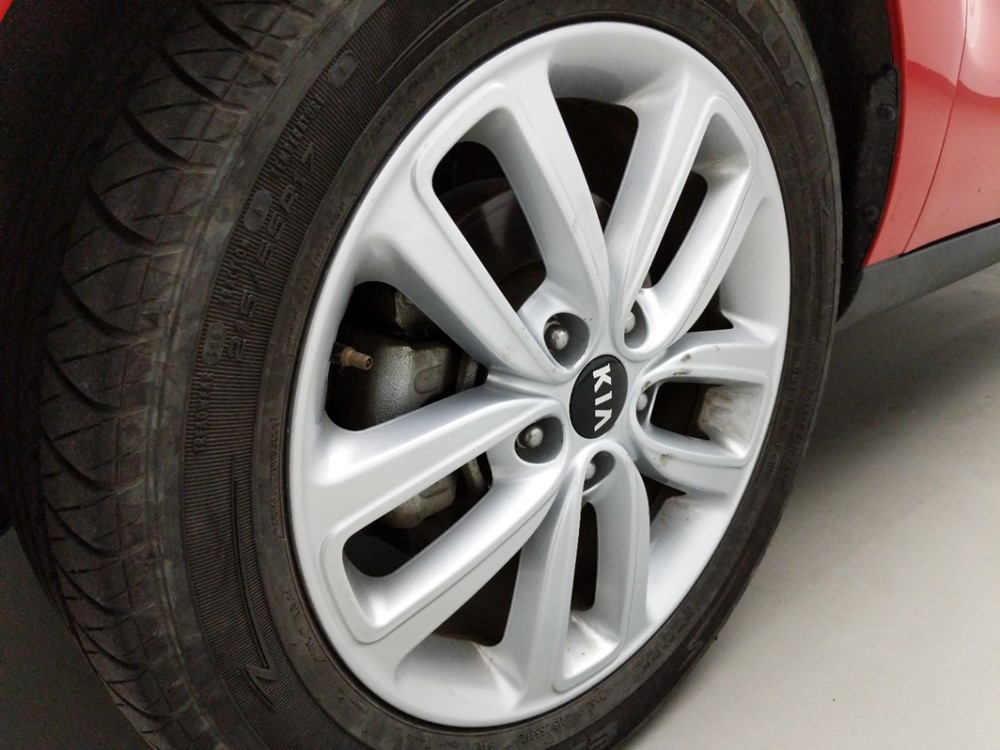 2017 Kia Soul - Wheel