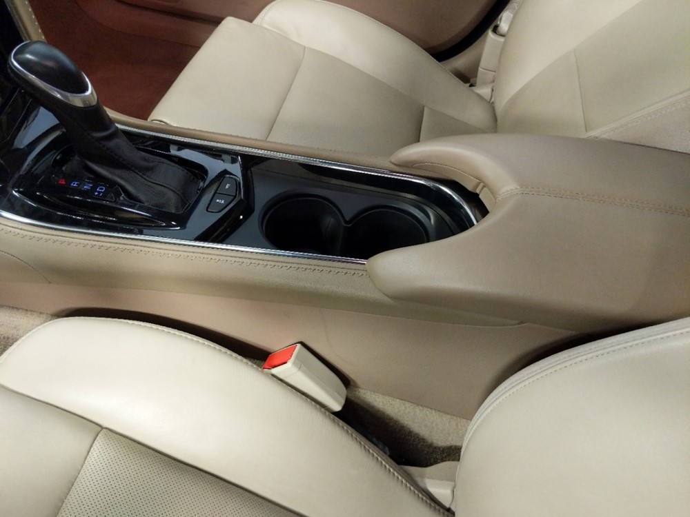 2015 Cadillac ATS - Center Console/Cup Holders