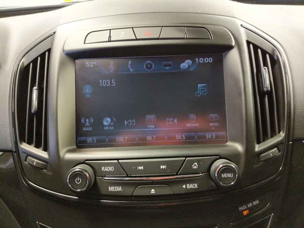 2016 Buick Regal - Stereo Package