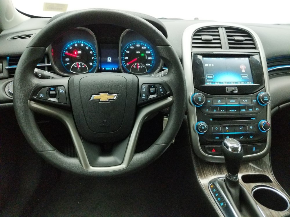 2016 Chevrolet Malibu - Driver Dash