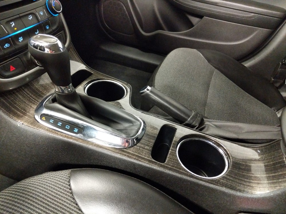 2016 Chevrolet Malibu - Center Console/Cup Holders
