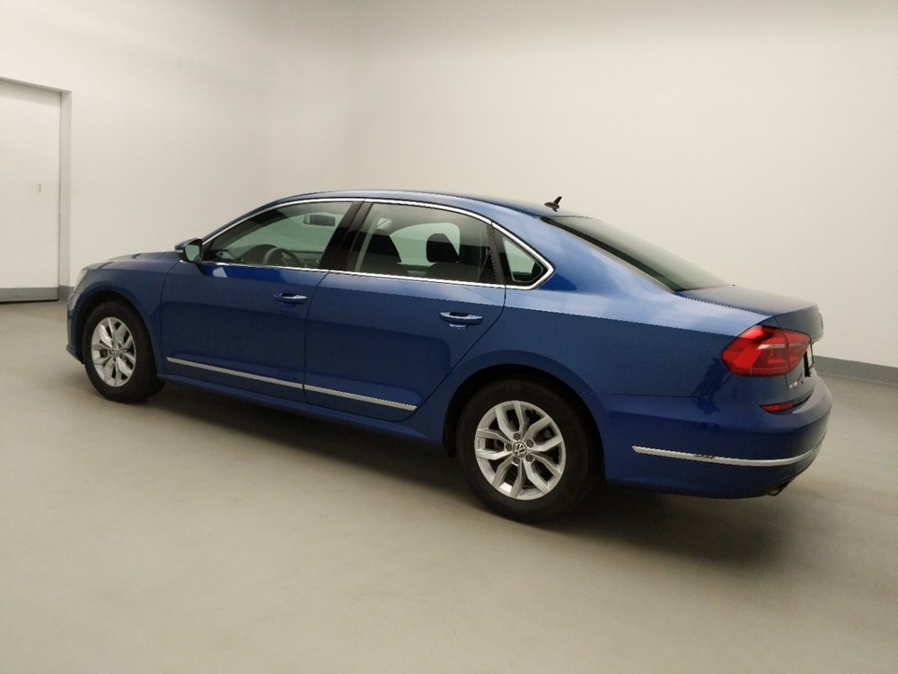 2016 Volkswagen Passat - Driver Rear Side
