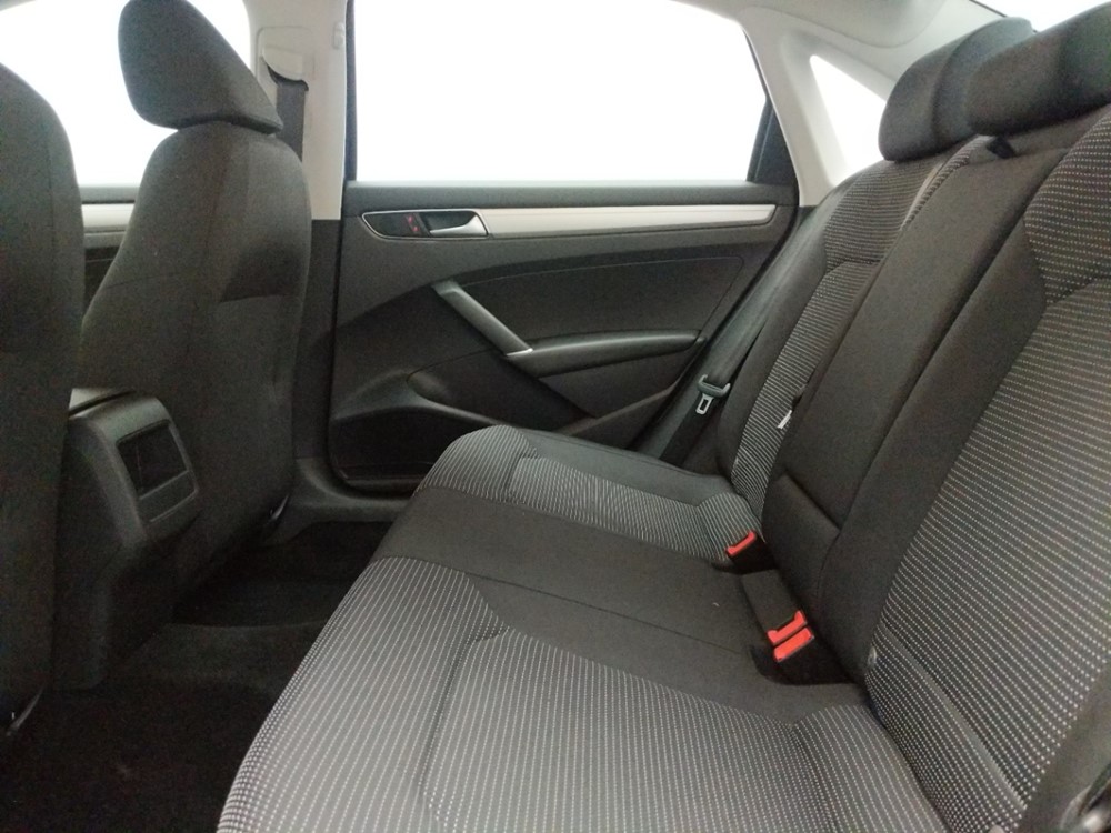 2016 Volkswagen Passat - Driver Rear Seat