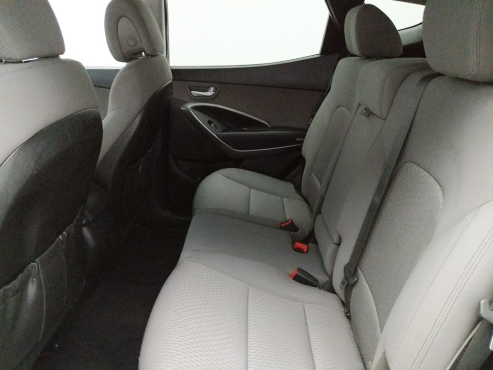 2014 Hyundai Santa Fe - Driver Rear Seat